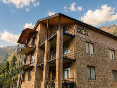 Hotel Axien Kazbegi