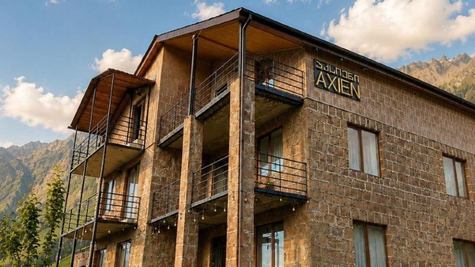 Hotel Axien Kazbegi