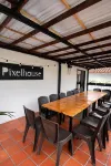 Pixel House Hotel - سبا