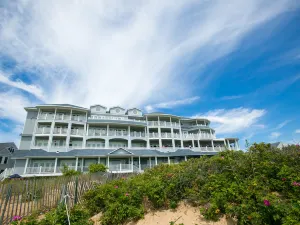 Madison Beach Hotel , Curio a Collection by Hilton