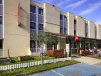 Ibis Marne-la-Vallée Émerainville Hotels in Lésigny