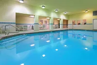 Holiday Inn Express & Suites Magnolia-Lake Columbia Hotels in Magnolia