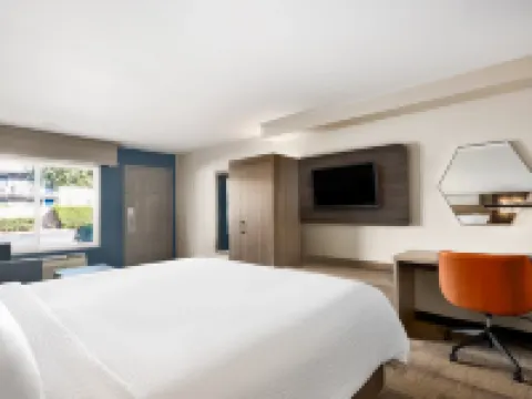 Holiday Inn Express SIMI VALLEY by IHG Hotels in Simi Valley