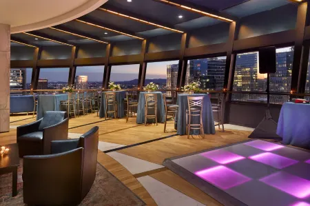 Sheraton Grand Nashville Downtown Отели в г. Дейвидсон