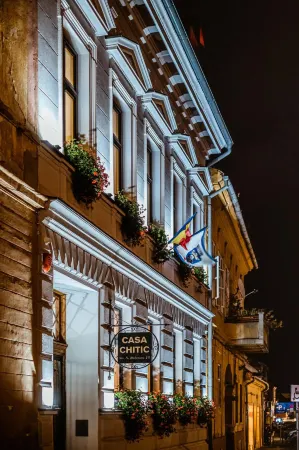 Casa Chitic - Hotel & Restaurant- STR Nicolae Balcescu 13 Отели в г. Брашов