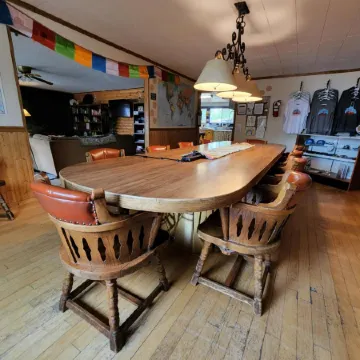 Inn the Clouds Hostel & Inn