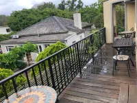 10 Alexander B&B - Bed and Breakfasts