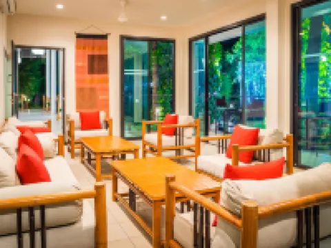 เดอะริเวอร์รีสอร์ท โรงแรมในเมือง จำปาสัก