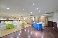 SRM Hotel Maraimalai Nagar Chennai Hotel a Sirumathur