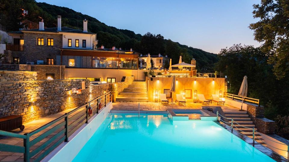 12 Months Resort & Spa