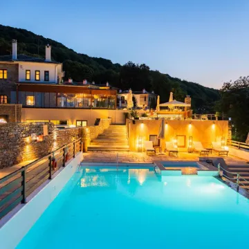 12 Months Resort & Spa