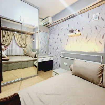 2 Bedrooms Luxury Apartment at Gunawangsa Manyar By Starlight Hotels near Sepuluh Nopember Institute of Technology