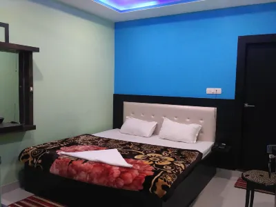 Hotel Utsav Residency , Varanasi Hotels near Bharat Kala Bhavan Museum