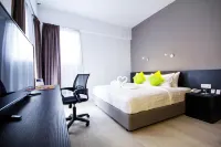 โรงแรมแมนฮัตตัน อิโปห์