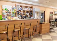 Gostinichnyij Kompleks Olimp فنادق في Diveevo