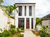 Baan Kamana Guest House Hotels in Takua Thung