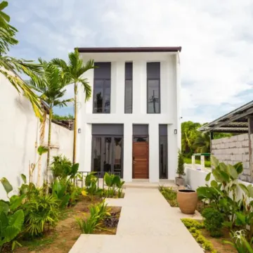 Baan Kamana Guest House Отели в г. Такуа Тунг