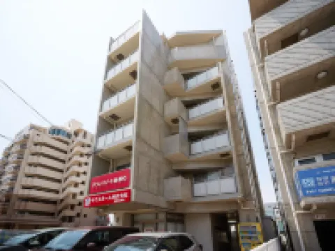 Grand Suite Shintoshin Hotels near Shurijo Castle