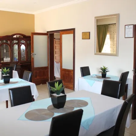 Ikaze Guest House