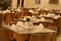 City Tower Hotel - 朝食