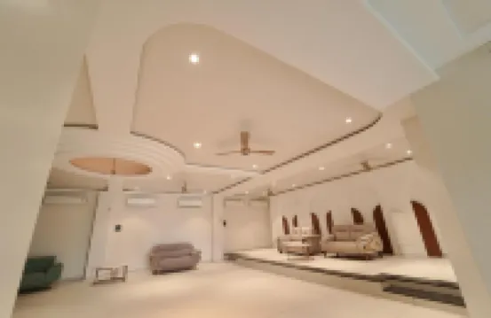 Pandharipuram Palace