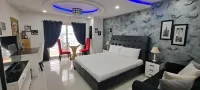 Kandi Palace