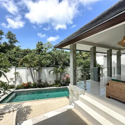 MaySa Villa Uluwatu Hotels near Padang Padang