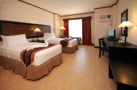 Hotel Tropika - Parkplatz