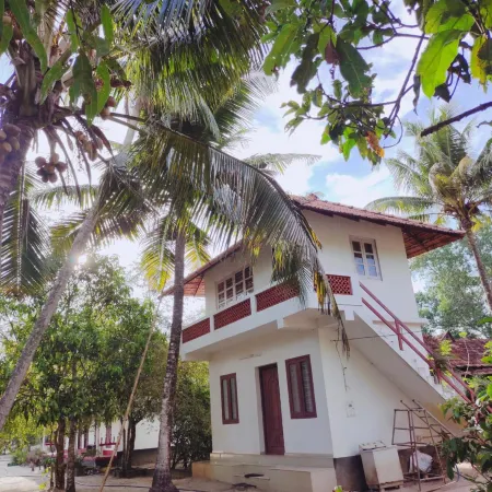 Achayans Homestay Mararikulam