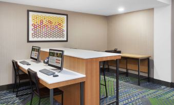 Holiday Inn Express & Suites Culpeper