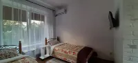 ArtHotel Hotels near Tsvetnik