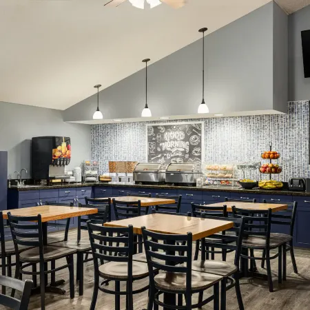 AmericInn by Wyndham Lincoln South