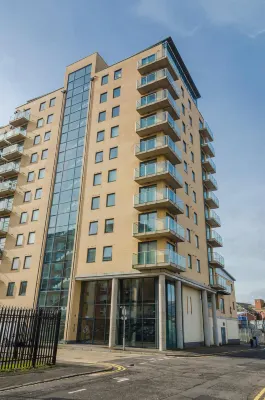 Central Belfast Apartments: Victoria