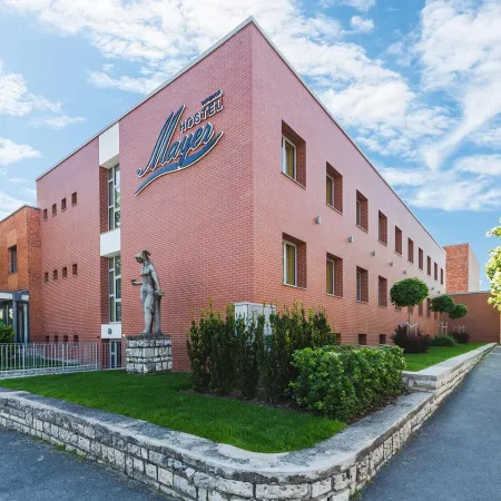 Hostel Mayer Superior Veszprém
