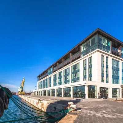 Marina Burgas Hotel Hotels near Burgas Center