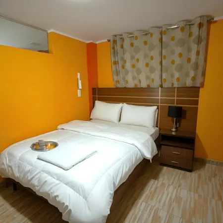 Hotel Balcones Plaza