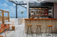 Sable Bleu Boutique Hotel - bar