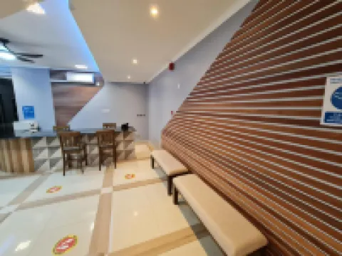 ロイヤルスイーツバイアークロイヤルラグジュアリーアパートメンツ アンス・ロイヤルのホテル