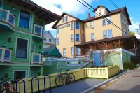 Pine Cottage Bed & Breakfast - 2 estrellas