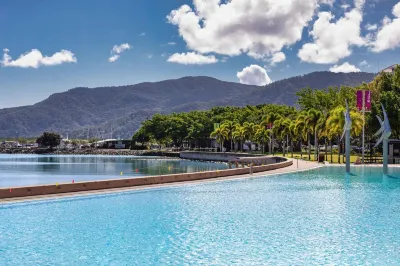 Piermonde Apartments Cairns Hotels in Cairns
