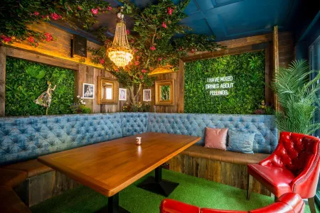 Tralee Benners Hotel Отели в г. Трали