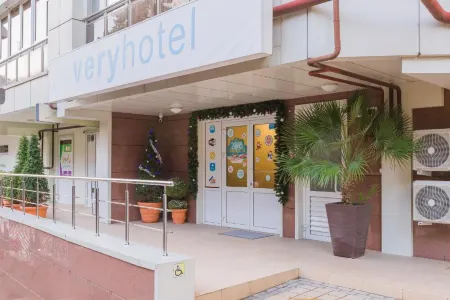 Отель VeryHotel