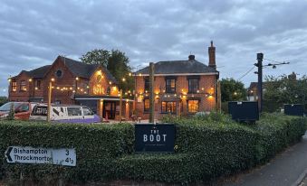 The Boot Inn