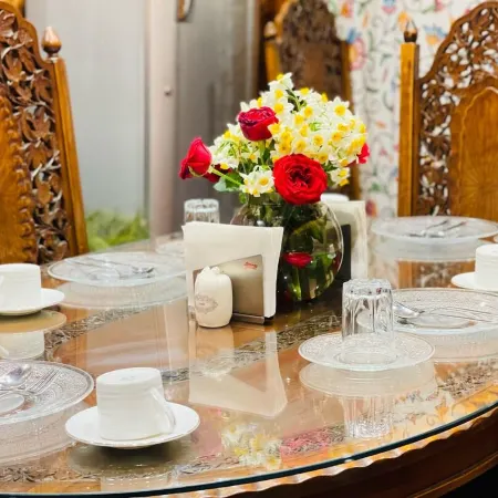 Dilshad Houseboats