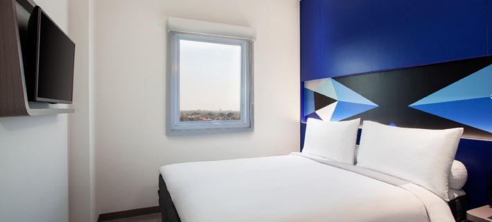 MD 7 Hotel Cirebon Hotels in Cirebon City
