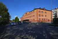 Aldan Hotel - Pools
