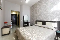 Orange (Орандж) Отели в г. 