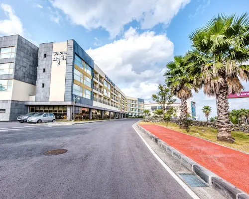 Jeju Pearly Hotel Hotels in Jeju City