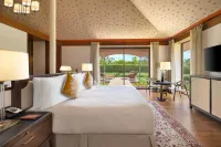 The Oberoi Vindhyavilas Wildlife Resort, Bandhavgarh Hotel a Ranchha