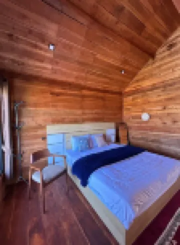 Dringo Cabin House